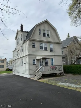 $1,800 | 14 Laura Avenue, Unit 3, Nutley, NJ 07110