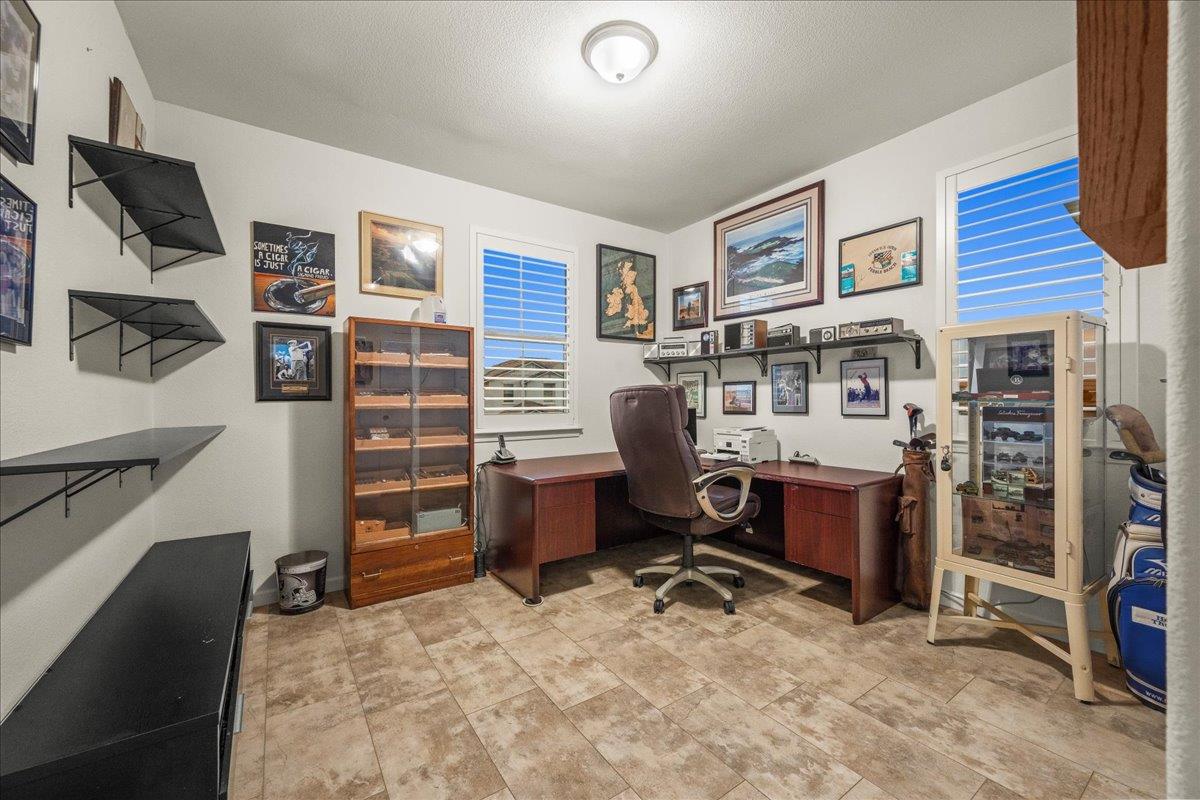 12791 Evanston Way Rancho Cordova, CA 95742 - Photo 26 of 54 Bedroom #3 located upstairs with a closet.