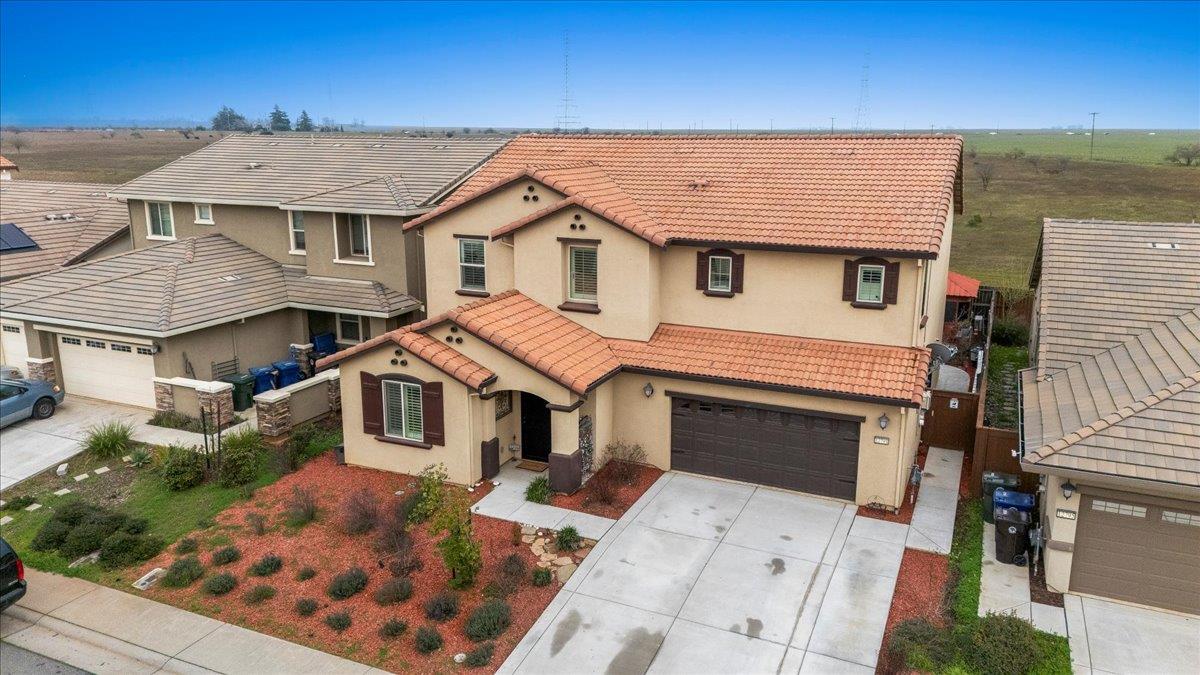 12791 Evanston Way Rancho Cordova, CA 95742 - Photo 4 of 54 a aerial view of a house with a balcony