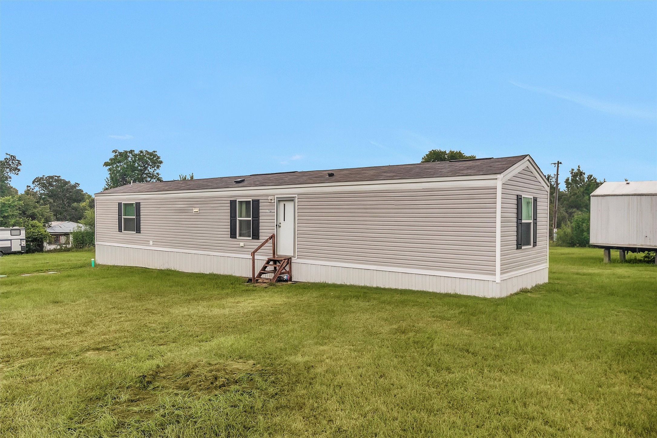 17708 Sweed Road Washington, TX 77880 - Photo 6 of 27