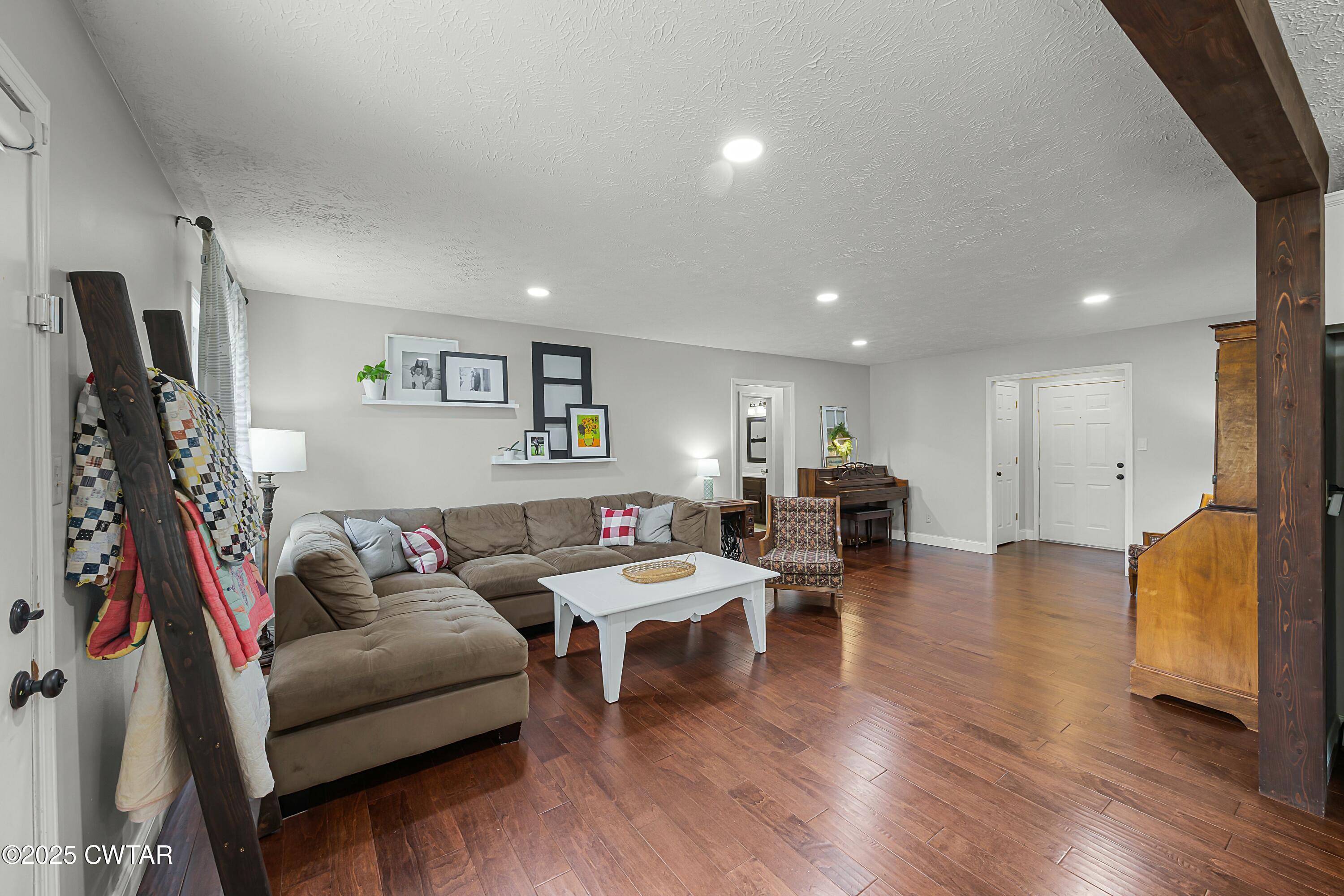 1570 Ashport Road Jackson, TN 38305 - Photo 2 of 17 tempImageXBCYXU