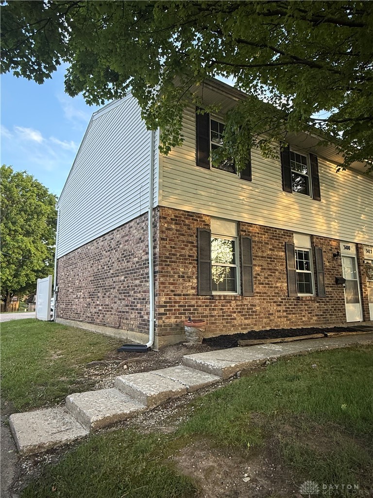 3108 East Stroop Road Kettering, OH 45440 - Photo 3 of 22