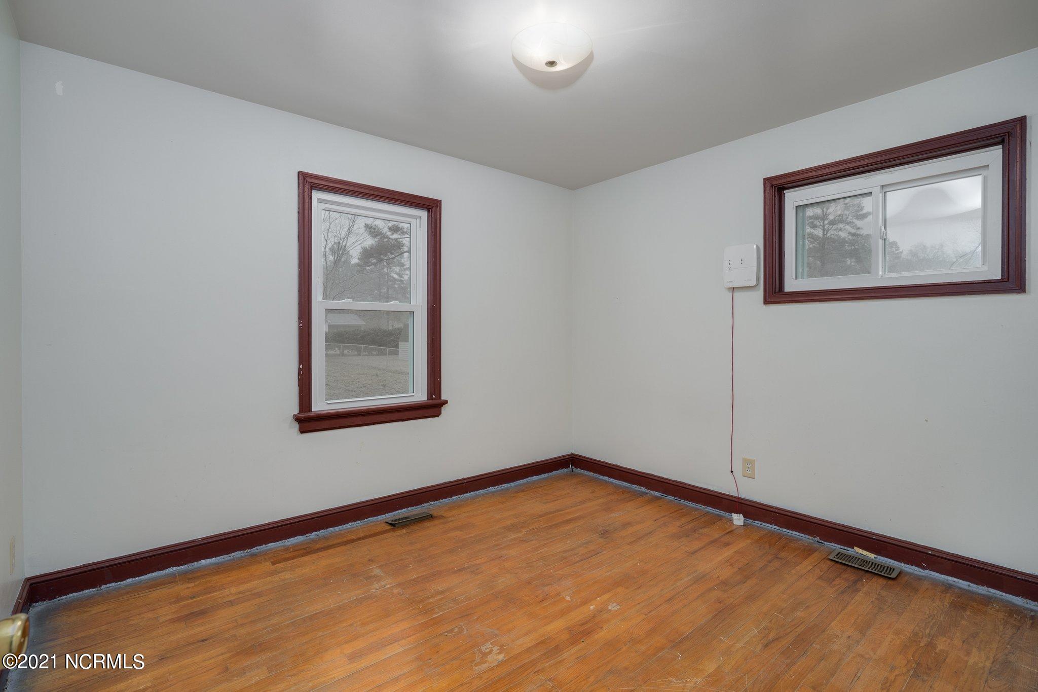 2916 Amherst Road Rocky Mount, NC 27804 - Photo 15 of 21 017-2916AmherstRoad-RockyMount-NC-27804-