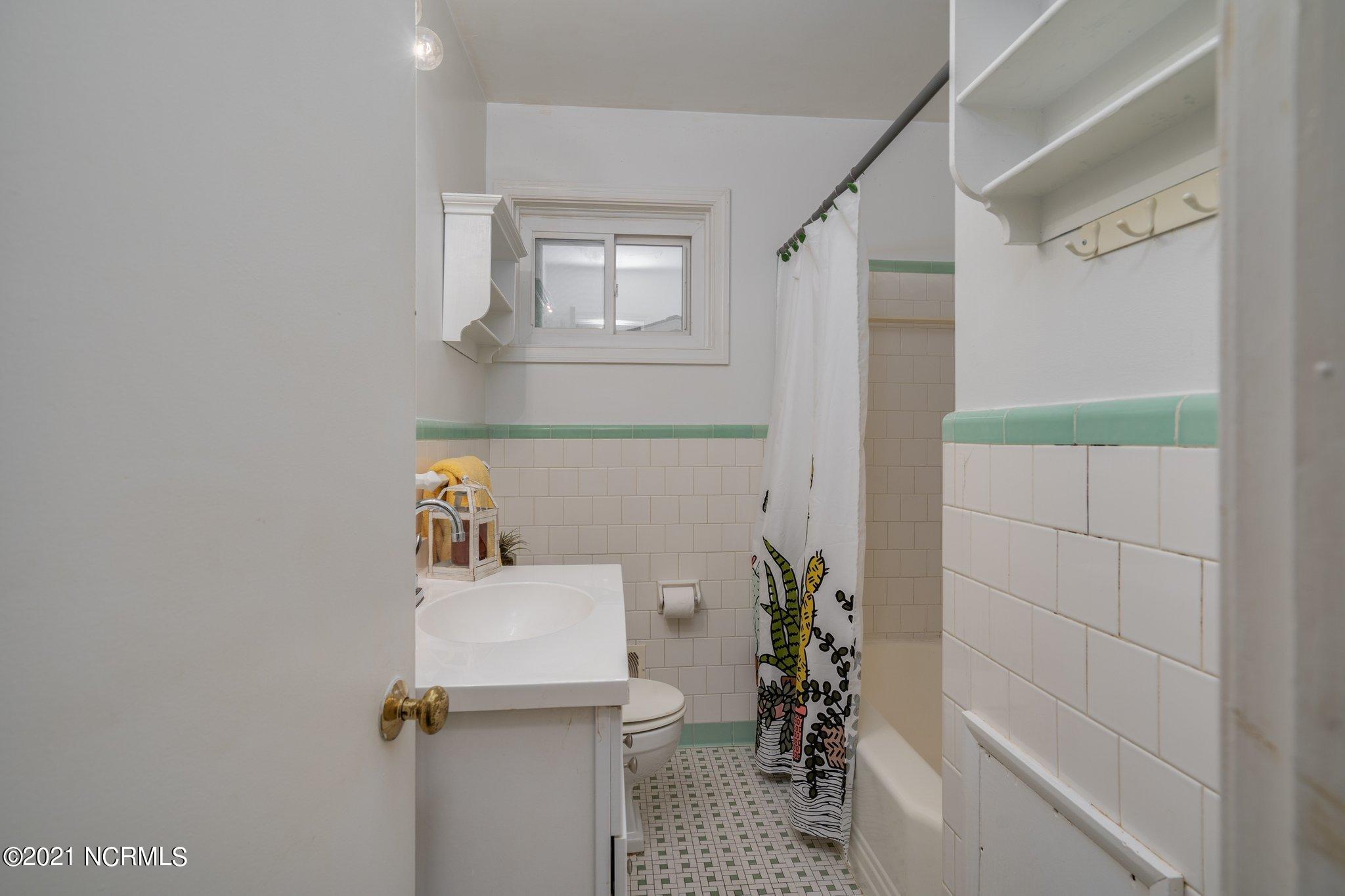 2916 Amherst Road Rocky Mount, NC 27804 - Photo 17 of 21 019-2916AmherstRoad-RockyMount-NC-27804-