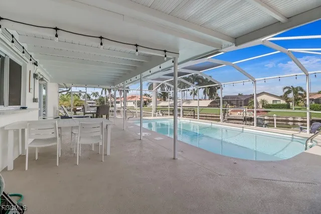 a view of a storage & utility room