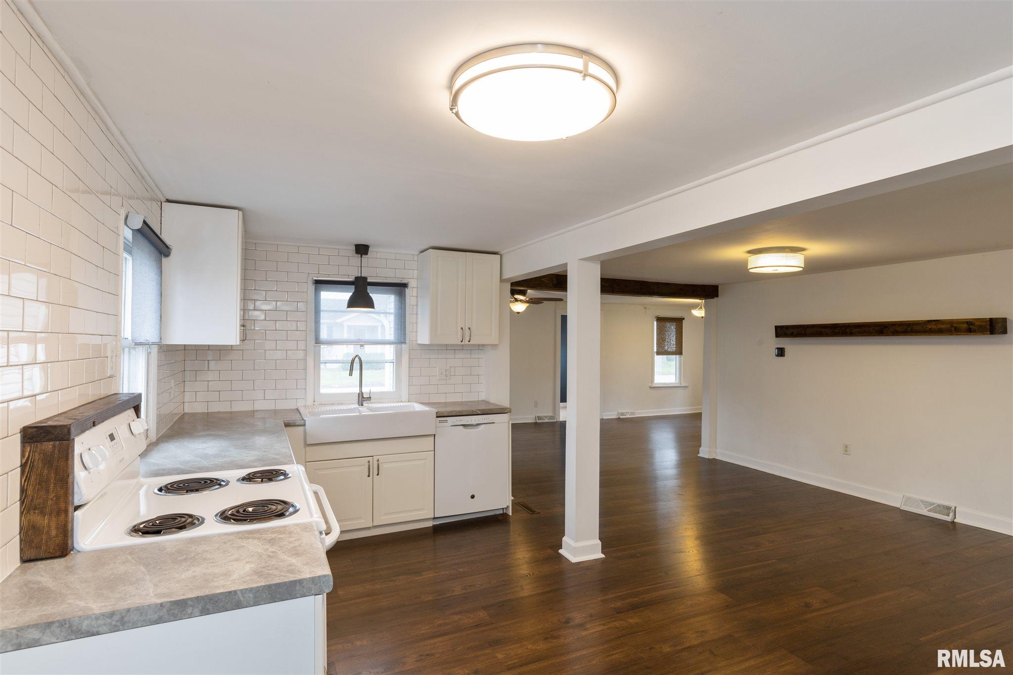 308 North Yates Street Alpha, IL 61413 - Photo 11 of 15 Gallery Image 11