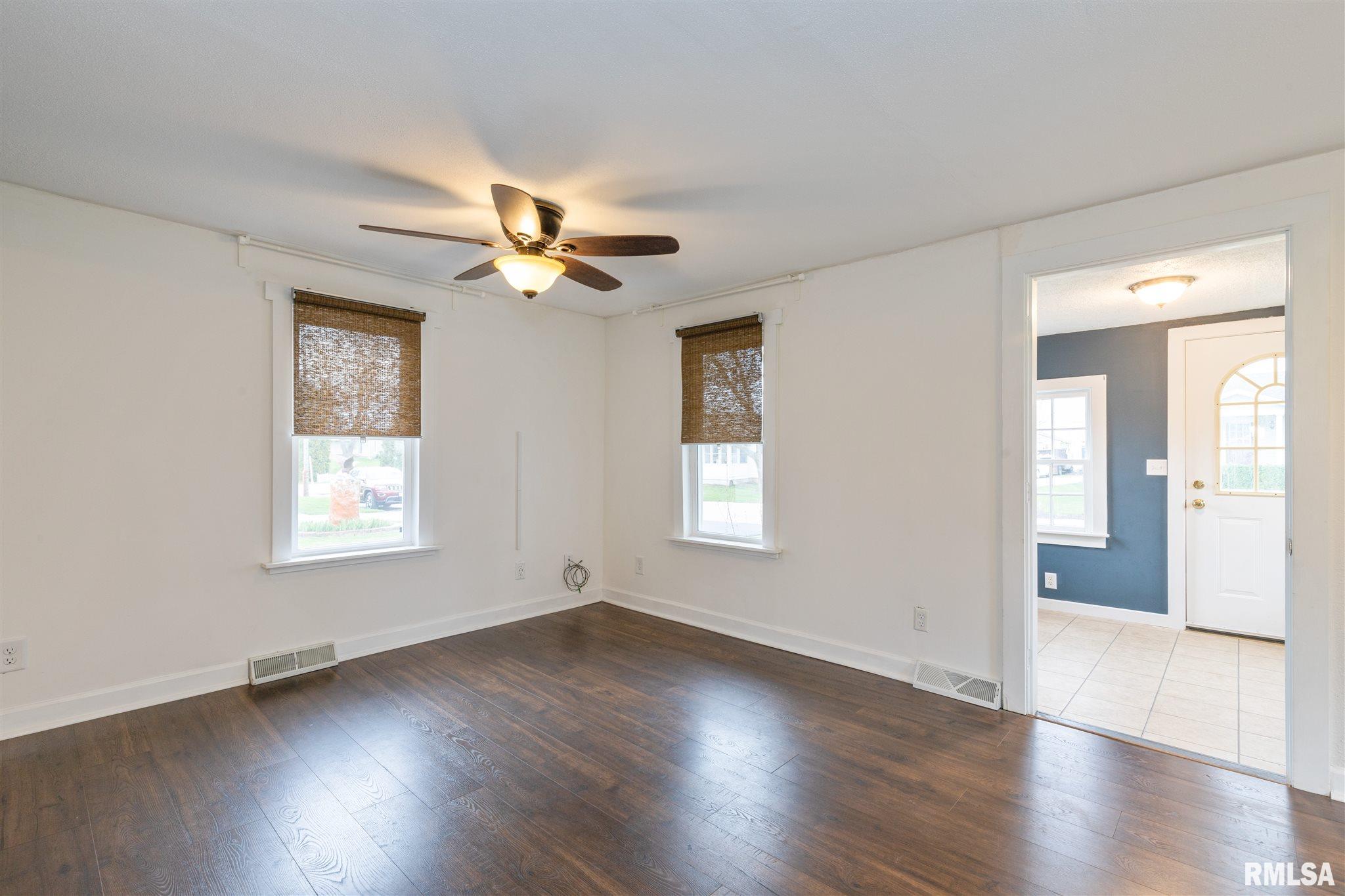 308 North Yates Street Alpha, IL 61413 - Photo 5 of 15 Gallery Image 5