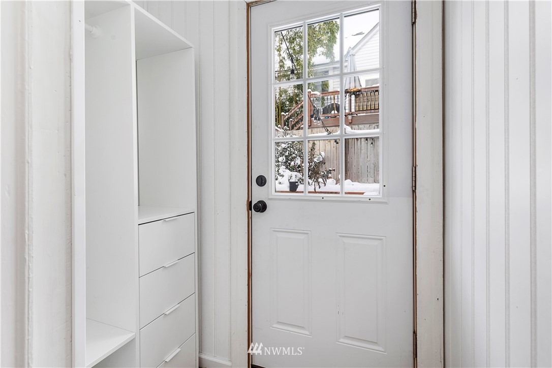416 North 39th Street Seattle, WA 98103 - Photo 30 of 34 Gallery Image 30