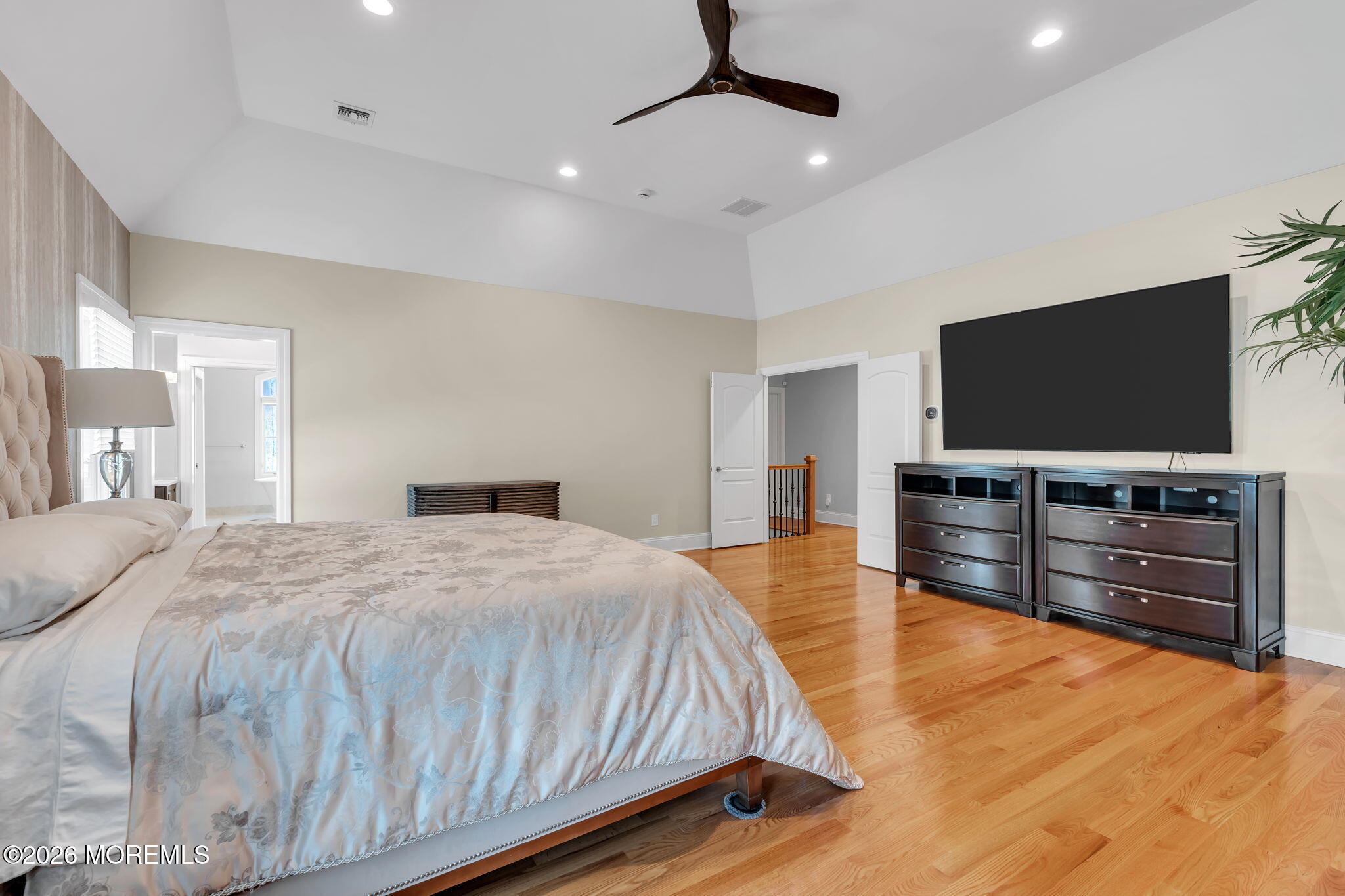 130 Montrose Road Colts Neck, NJ 07722 - Photo 28 of 81 40-web-or-mls-DSC08080