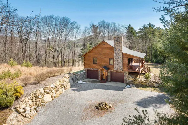$574,900 | 16252 Crabtree Falls Highway, Vesuvius, VA 24483