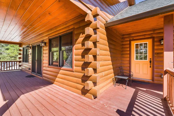 $574,900 | 16252 Crabtree Falls Highway, Vesuvius, VA 24483