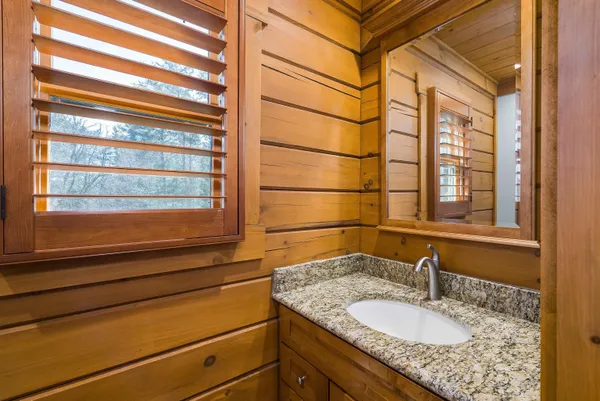 $574,900 | 16252 Crabtree Falls Highway, Vesuvius, VA 24483