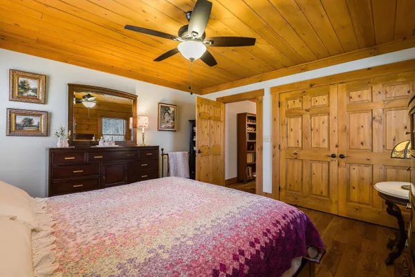 $574,900 | 16252 Crabtree Falls Highway, Vesuvius, VA 24483