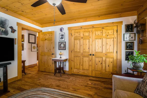 $574,900 | 16252 Crabtree Falls Highway, Vesuvius, VA 24483