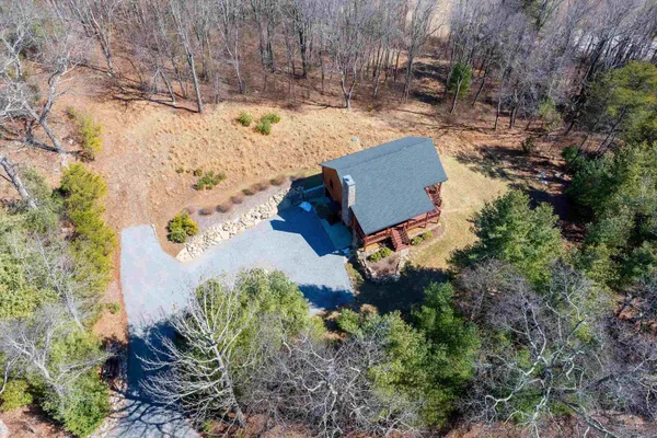 $554,500 | 16252 Crabtree Falls Highway, Vesuvius, VA 24483