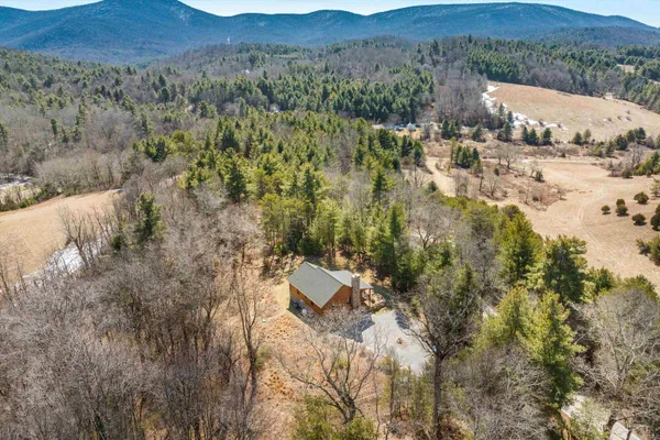 $554,500 | 16252 Crabtree Falls Highway, Vesuvius, VA 24483