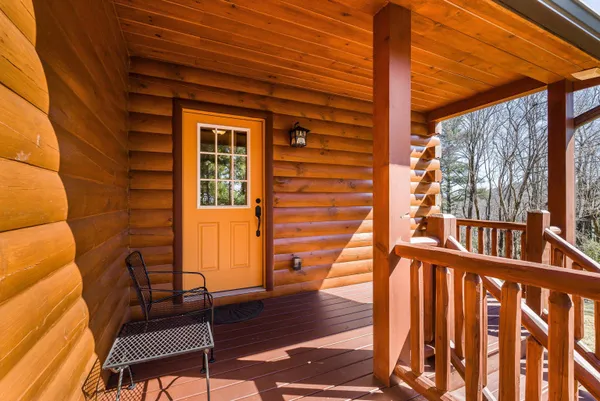 $574,900 | 16252 Crabtree Falls Highway, Vesuvius, VA 24483