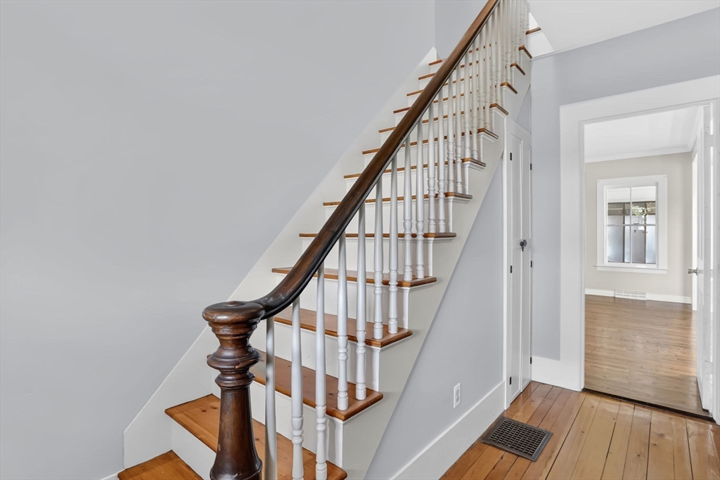 102 Miller Street Ludlow, MA 01056 - Photo 35 of 41