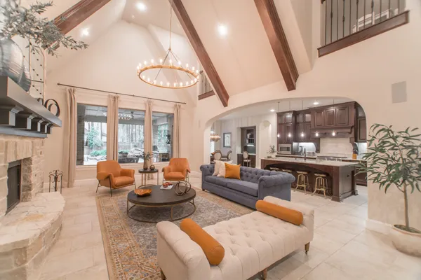 $1,195,000 | 46 South Shasta Bend Circle, The Woodlands, TX 77389