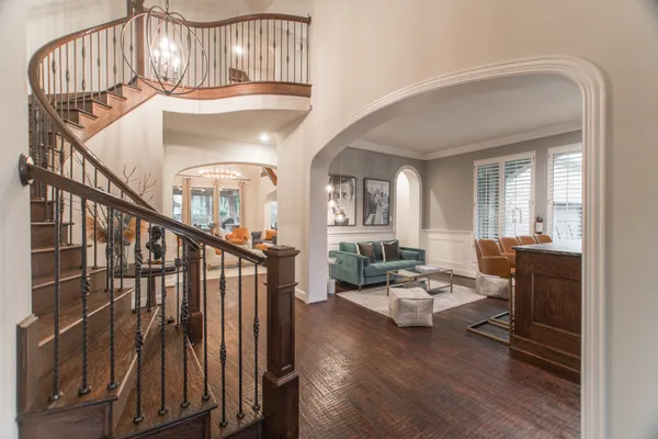 $1,195,000 | 46 South Shasta Bend Circle, The Woodlands, TX 77389