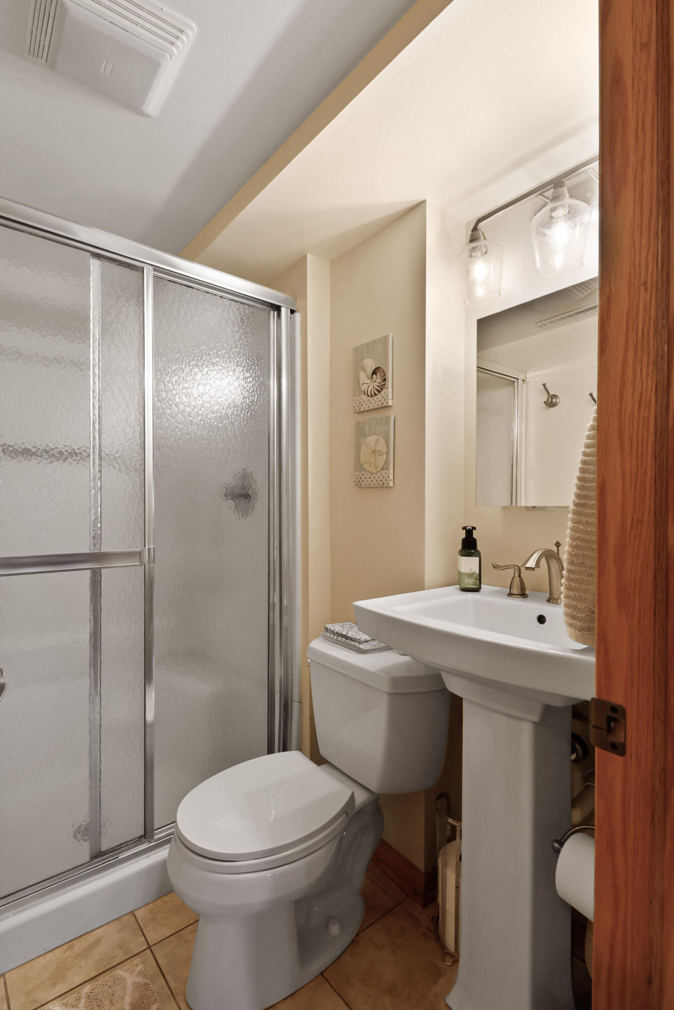 8036 Beech Avenue Munster, IN 46321 - Photo 22 of 28 a bathroom with a sink toilet and shower