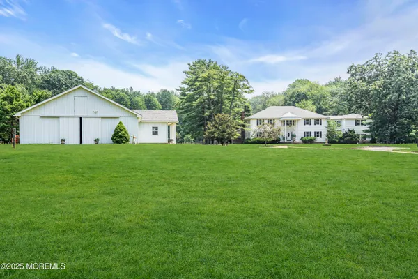 $3,900,000 | 447 Stagecoach Road, Millstone Township, NJ 08510