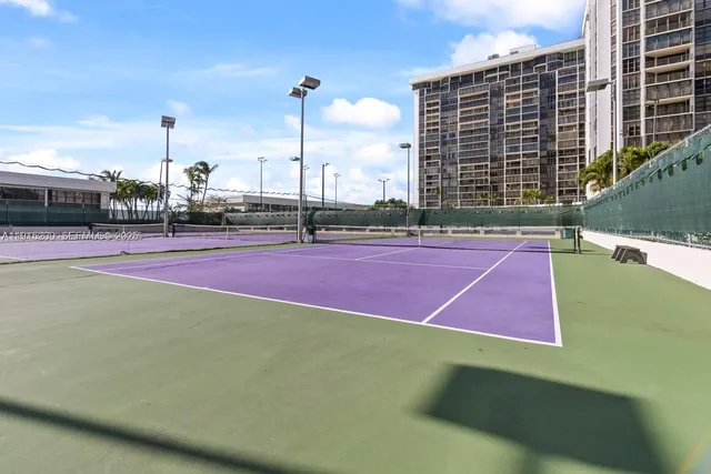 a view of a tennis court