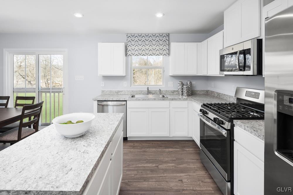 1917 Alex Road Easton, PA 18040 - Photo 4 of 11 Gallery Image 4