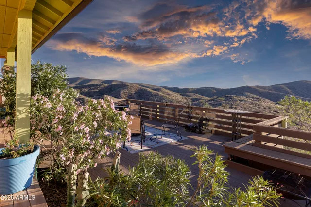 $1,699,900 | 5975 West Aurora Hills Road, Wickenburg, AZ 85390