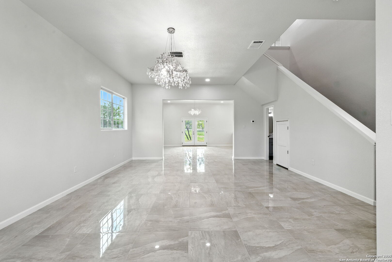 774 County Road 6843 Lytle, TX 78052 - Photo 15 of 63