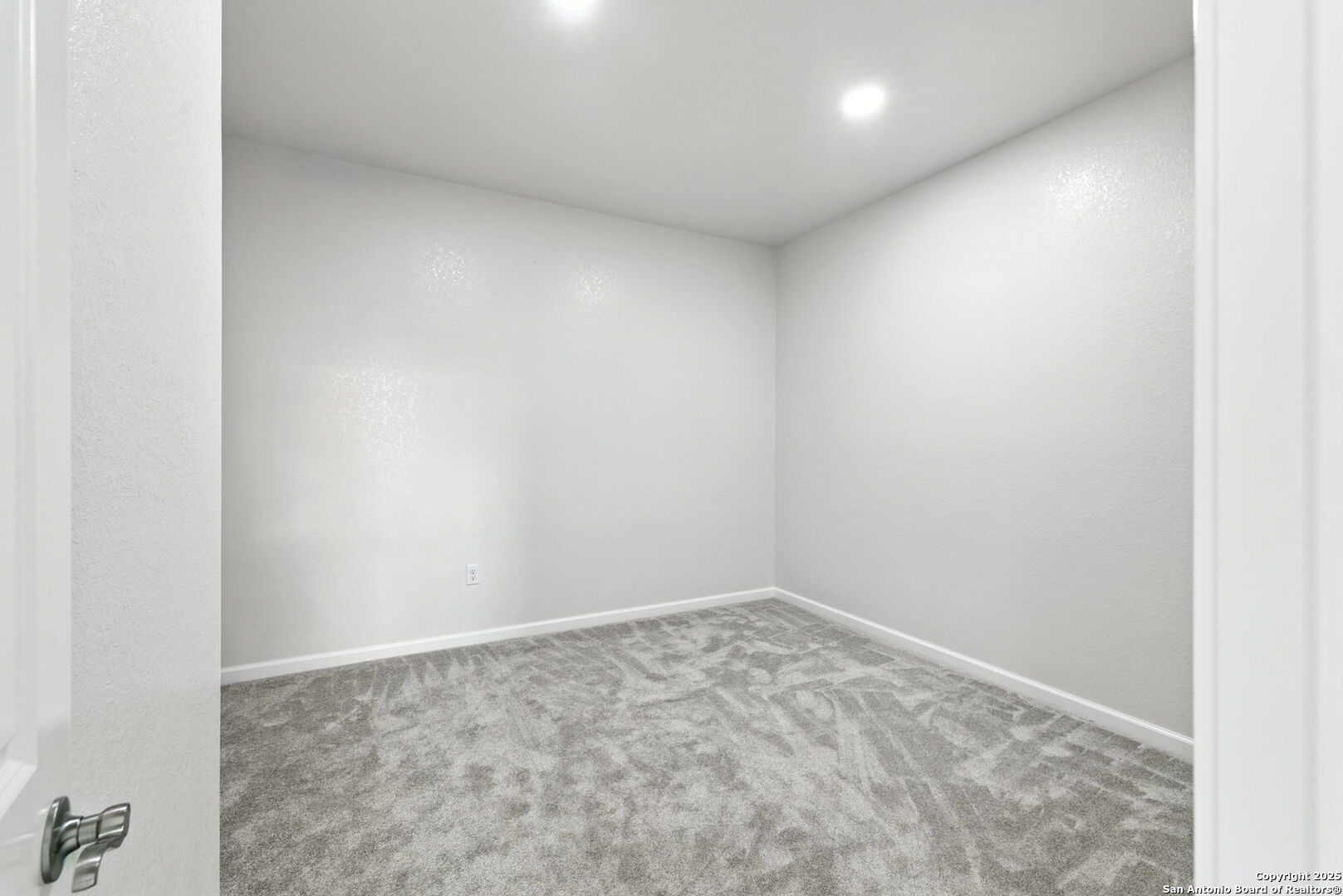 774 County Road 6843 Lytle, TX 78052 - Photo 40 of 63