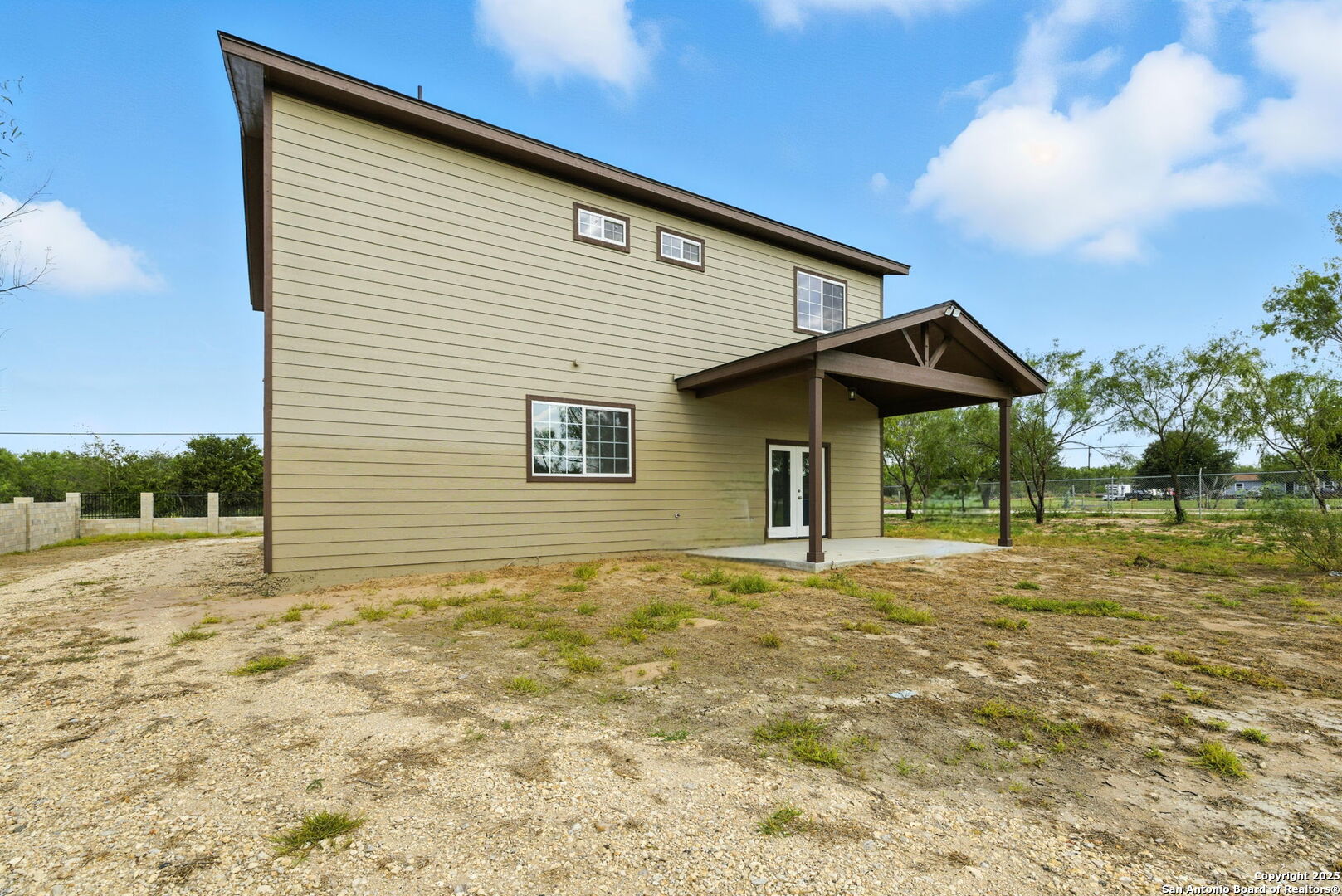 774 County Road 6843 Lytle, TX 78052 - Photo 10 of 63