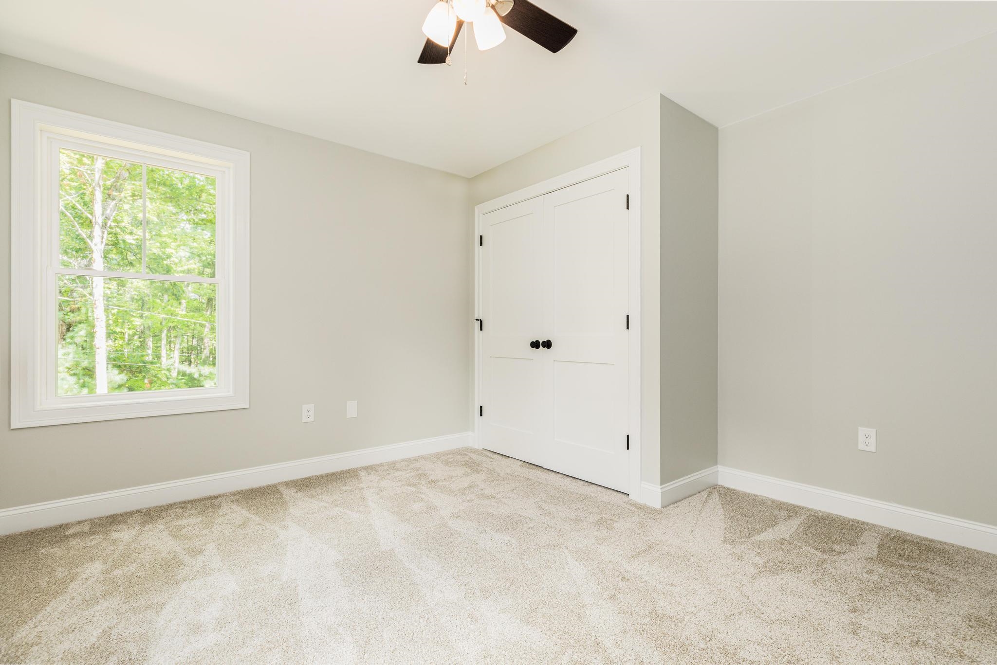 91 Eastern Avenue Rochester, NH 03867 - Photo 20 of 40
