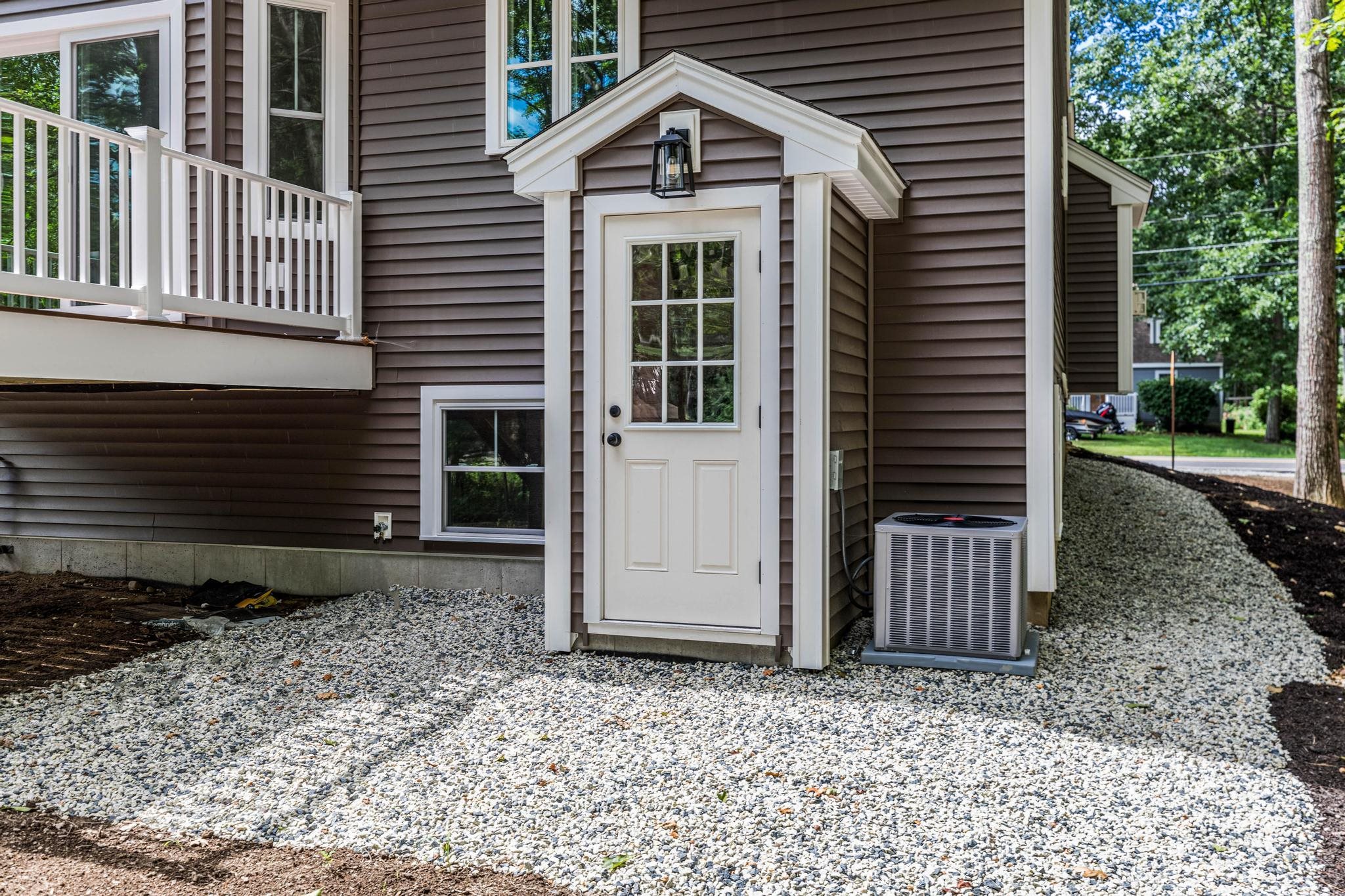 91 Eastern Avenue Rochester, NH 03867 - Photo 34 of 40