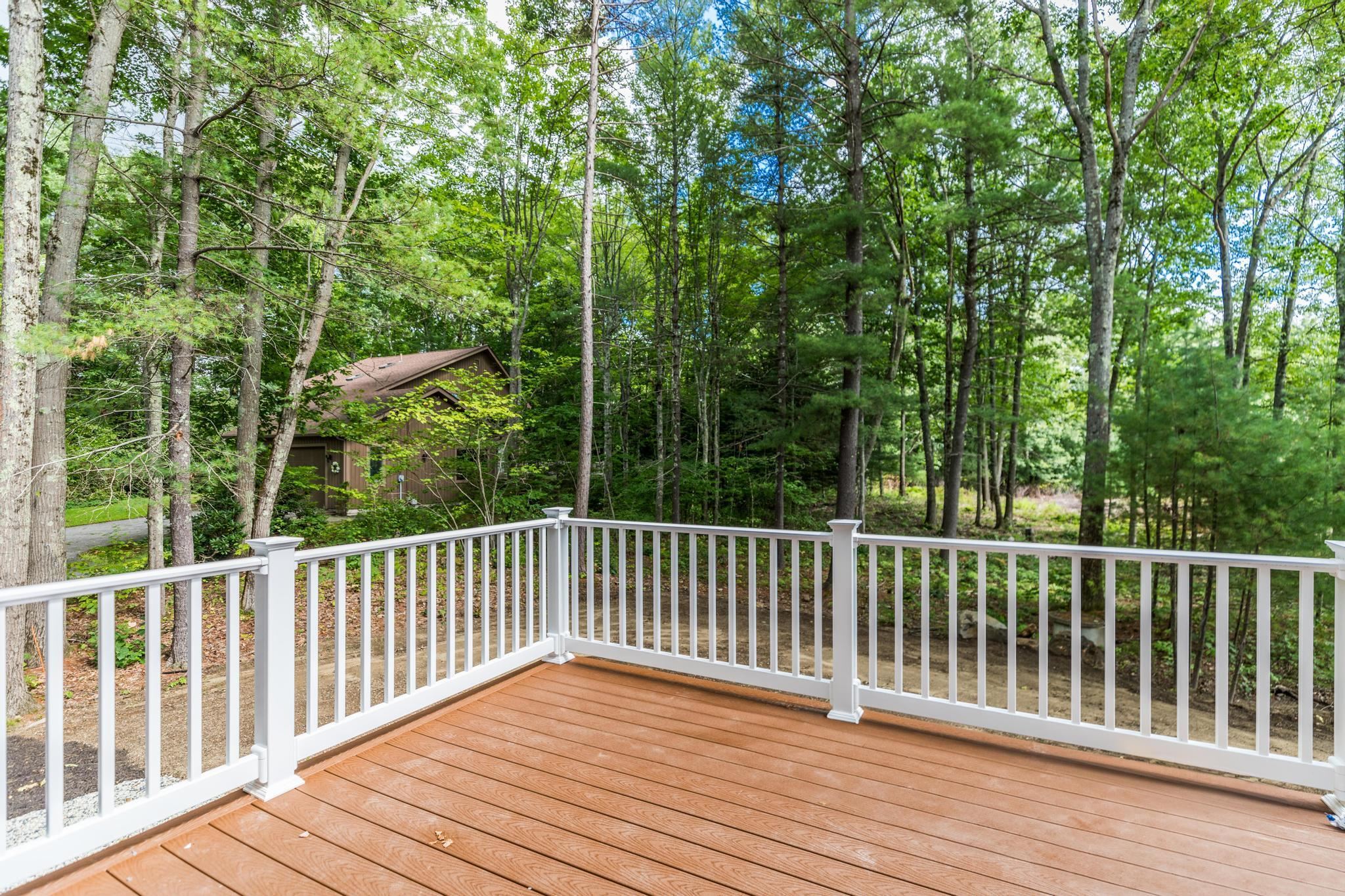 91 Eastern Avenue Rochester, NH 03867 - Photo 7 of 40