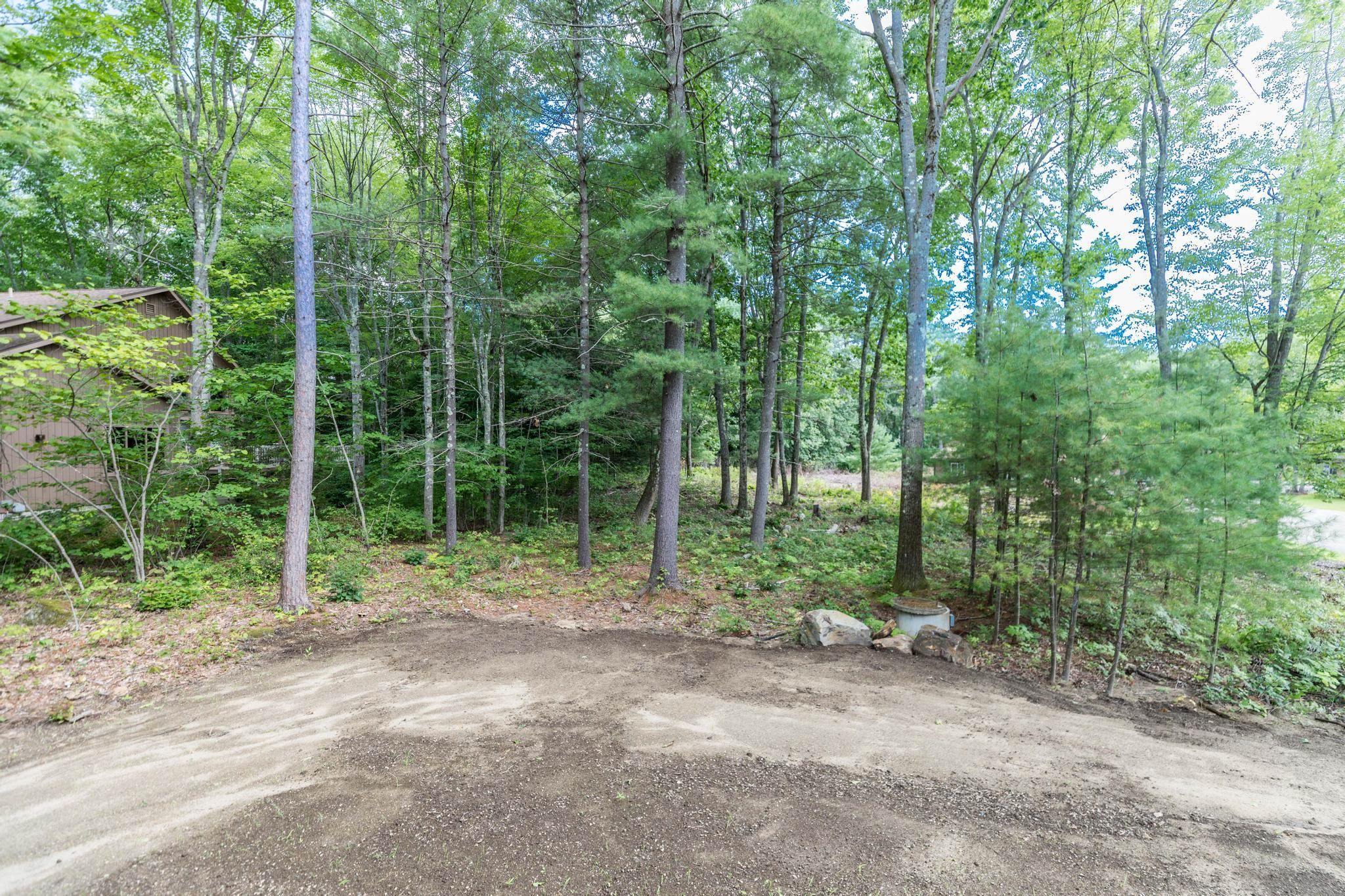 91 Eastern Avenue Rochester, NH 03867 - Photo 8 of 40