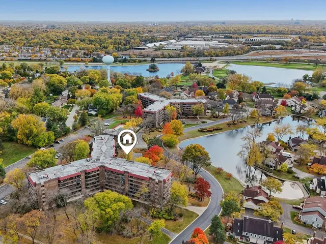 $210,000 | 35 South Baybrook Drive, Unit 114, Palatine, IL 60074