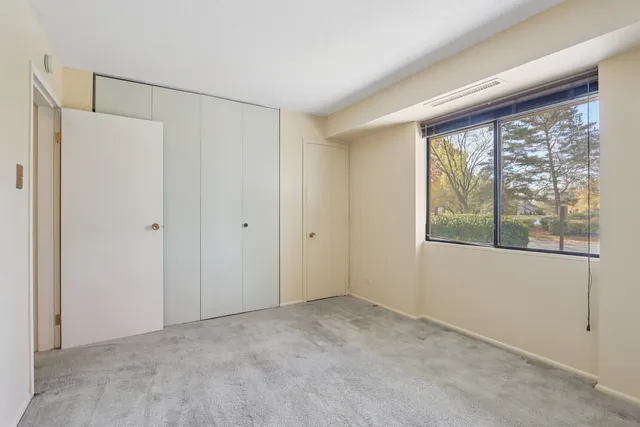 $210,000 | 35 South Baybrook Drive, Unit 114, Palatine, IL 60074