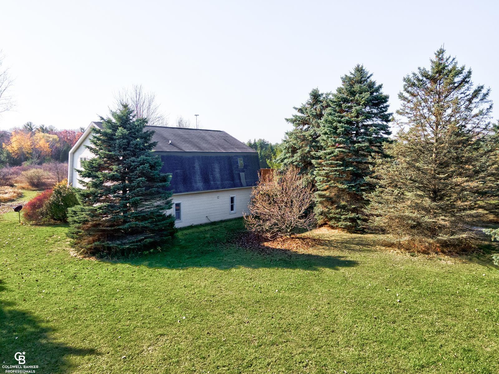6545 Comstock Road Jeddo, MI 48032 - Photo 26 of 32 50095182-25.JPG
