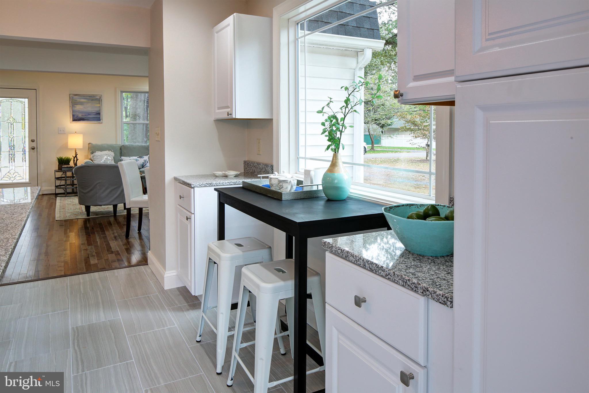 660 Riverside Drive Pasadena, MD 21122 - Photo 12 of 32 Kitchen