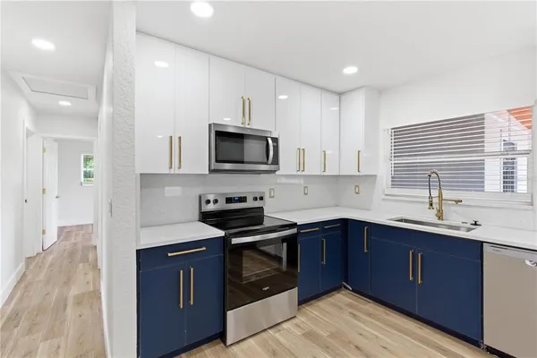 $399,900 | 11503 Colony Hill Drive, Seffner, FL 33584