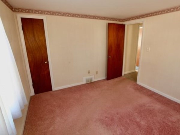 39 Benson Road Stoughton, MA 02072 - Photo 13 of 28 Gallery Image 13
