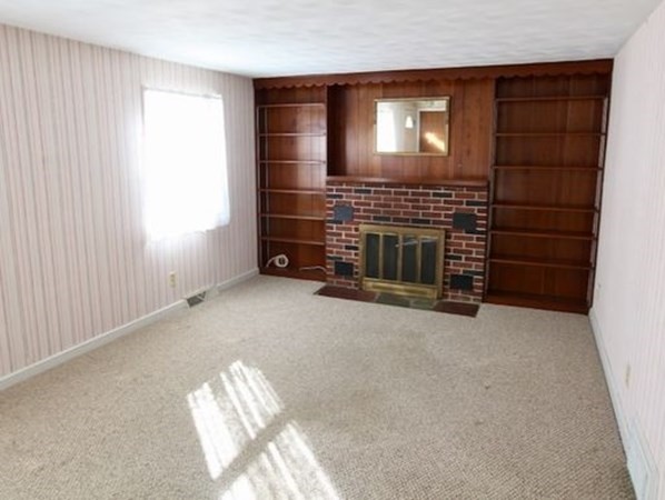 39 Benson Road Stoughton, MA 02072 - Photo 7 of 28 Gallery Image 7