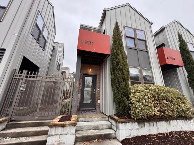 $2,195 | 301 Martin Street, Wilmington, NC 28401