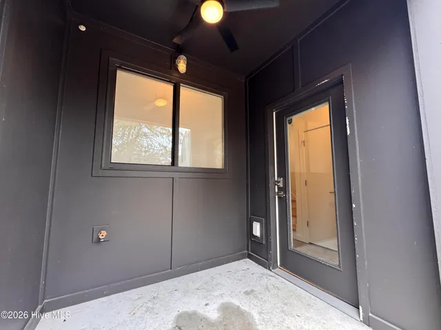 $2,195 | 301 Martin Street, Wilmington, NC 28401