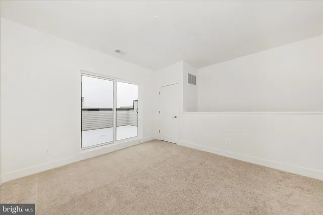 $5,500 | 5410 Goshawk Alley, Bethesda, MD 20816