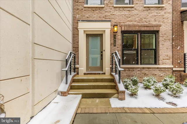 $5,500 | 5410 Goshawk Alley, Bethesda, MD 20816