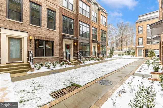 $5,500 | 5410 Goshawk Alley, Bethesda, MD 20816