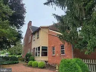 $529,000 | 206 East King Street, East Berlin, PA 17316