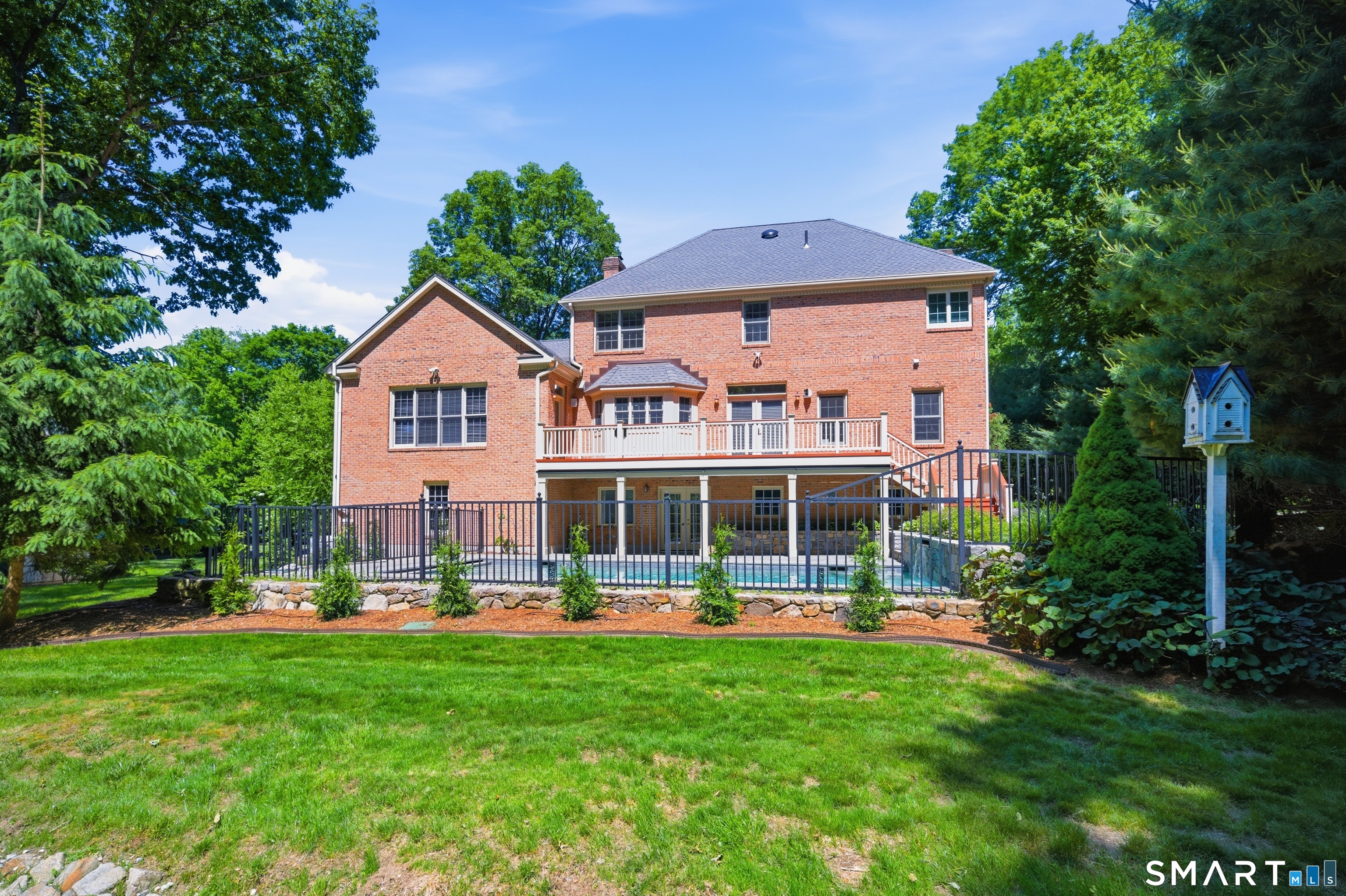 254 Sherwood Farm Road Fairfield, CT 06824 - Photo 34 of 36